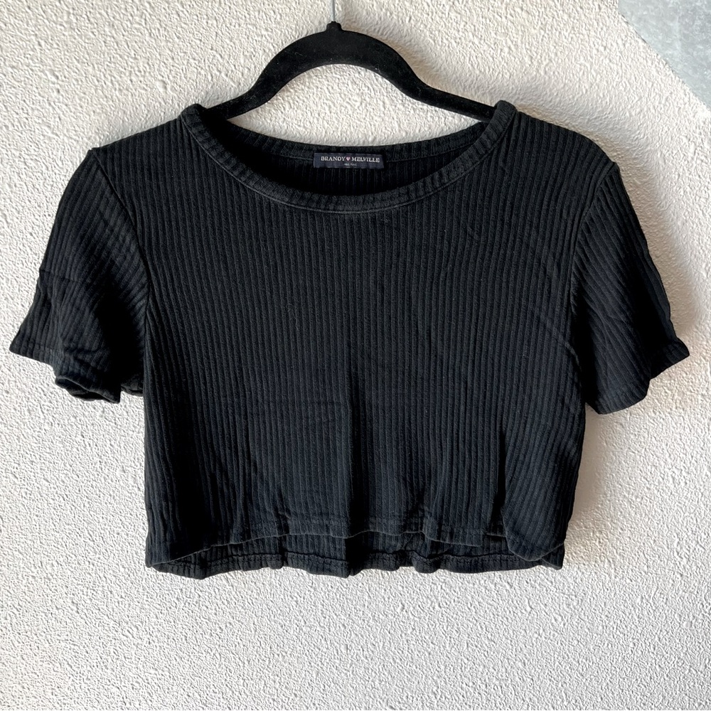 Brandy Melville Black Size Small Ribbed Crop Top